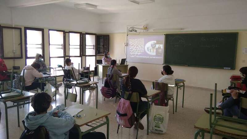 Actividad sobre la igualdad en los centros de Secundaria de Telde/TA.